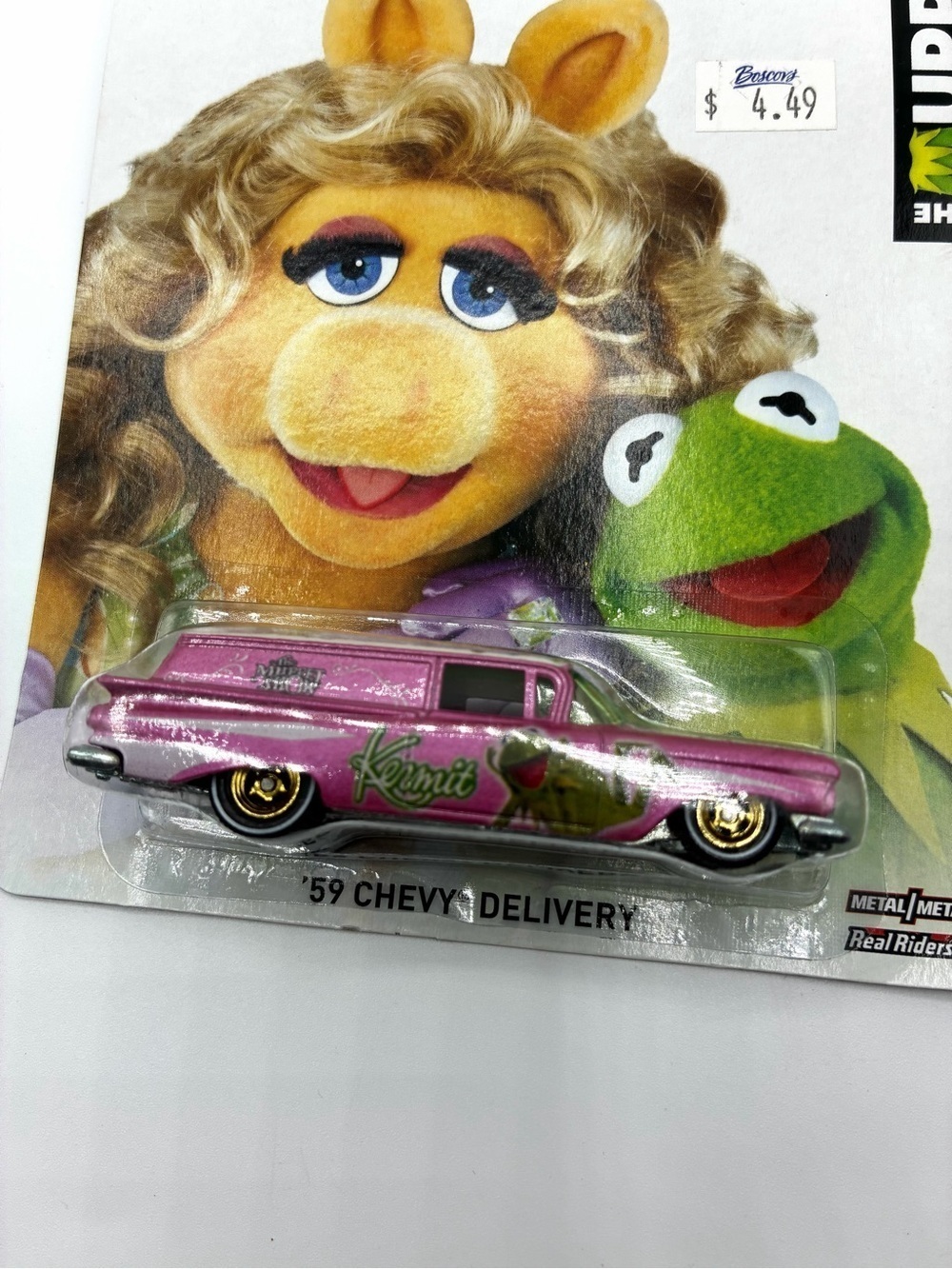 2012 Hot Wheels Premium Muppets ’59 Chevy Delivery Kermit Piggy NIP - Picture 4 of 5